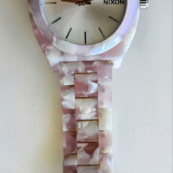 NIXON Time Teller Acetate Women's Watch - Picture 3 of 9